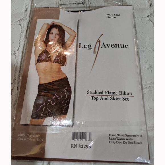 Leg Avenue studded flame skirt set RARE - Picture 4 of 5